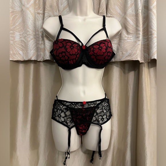 3 piece Bra & Panty Set - Picture 1 of 13
